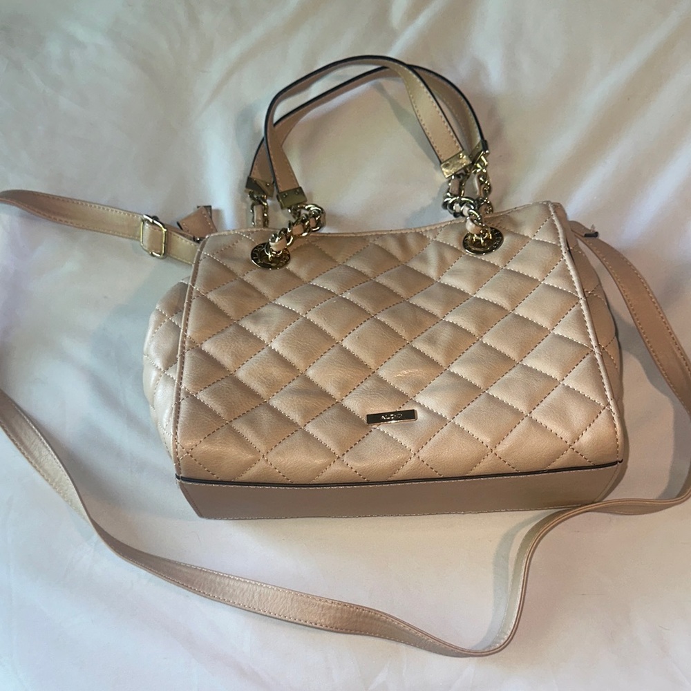 Elegant Cream Quilted Handbag